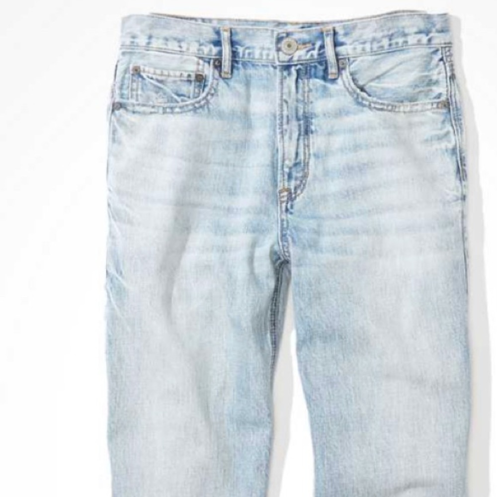 AE 90s Boyfriend Jeans